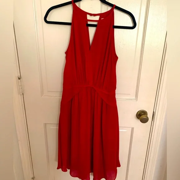 banana republic flowy dress Zara Floral Print Plisse Tier Dress – Gina Bacconi main image 0